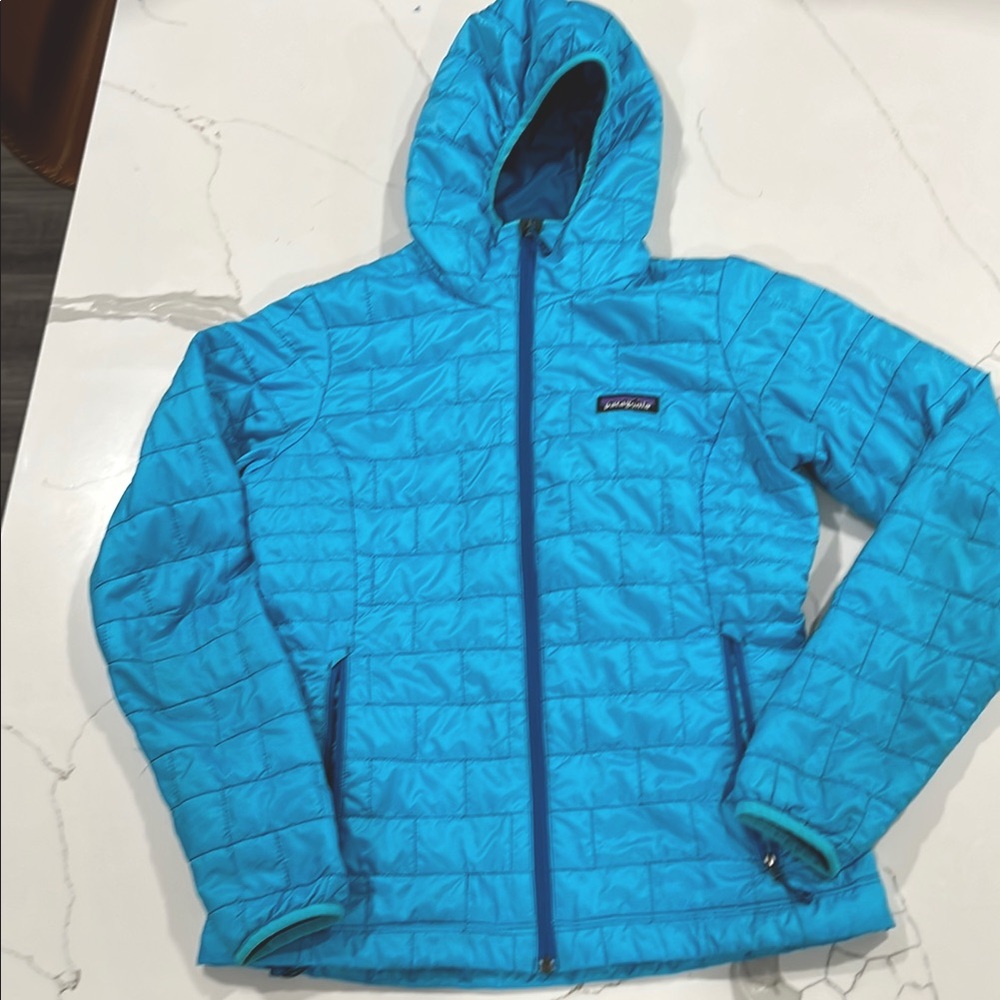 Patagonia Nanopuff hooded women’s S EUC